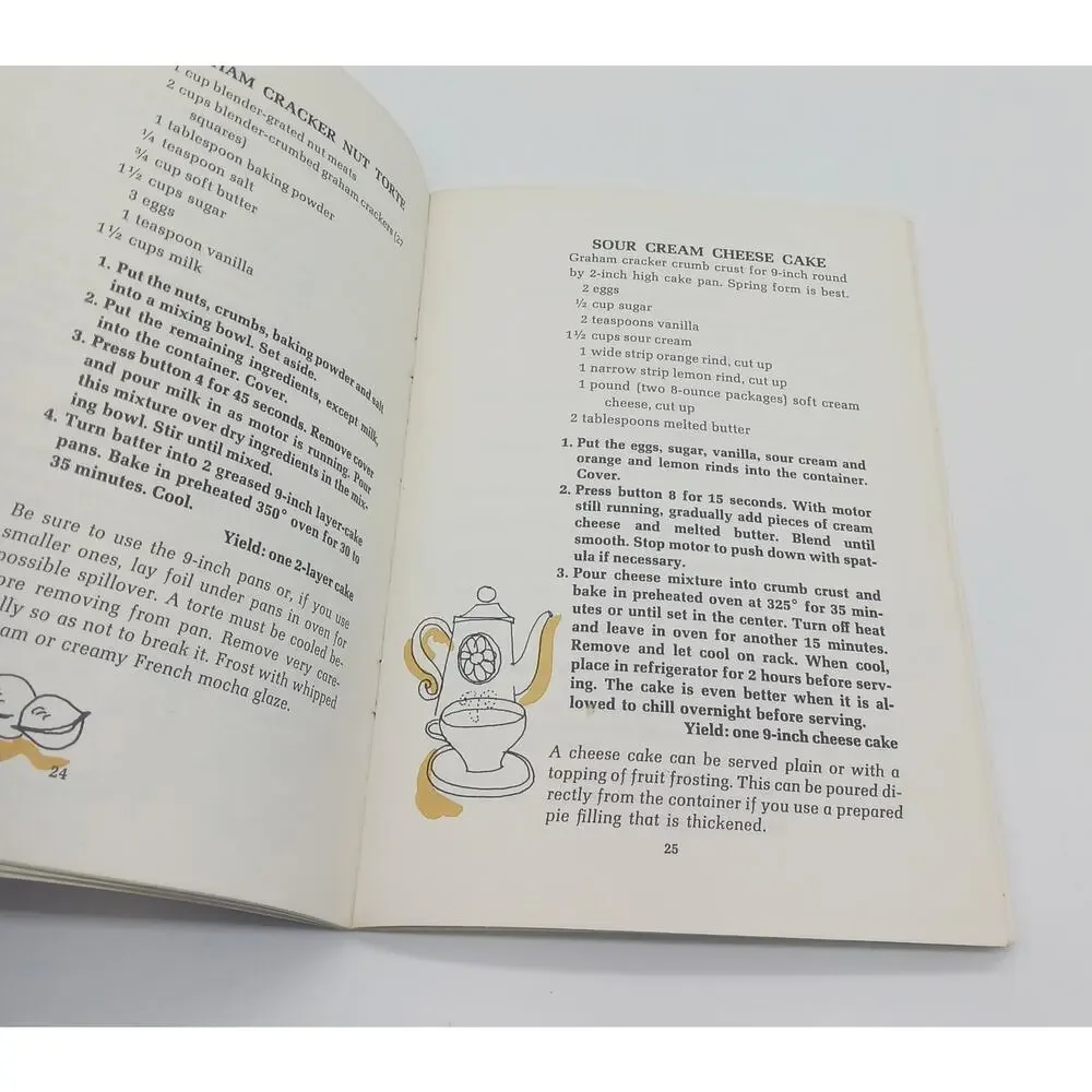 Your Waring Cookbook The Pleasure of Blending 7 Speed Blender Booklet 1969 Vtg